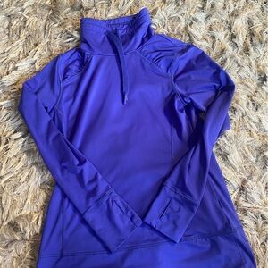 Purple pullover active wear M